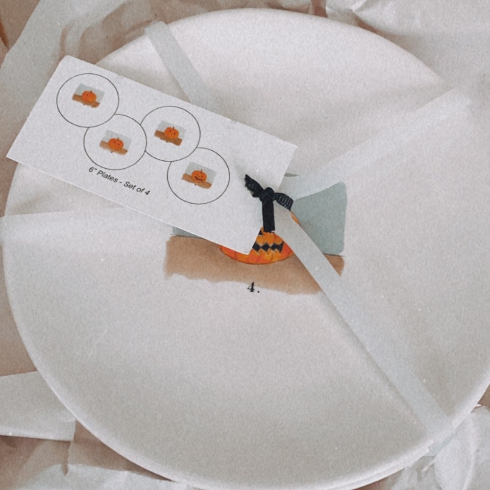 Rae Dunn Halloween Plates